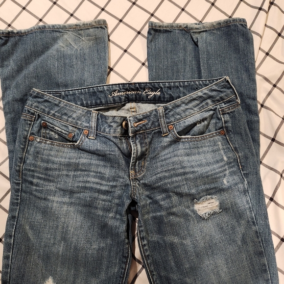 AE Jeans - Picture 3 of 4